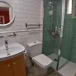 Loopinn Hotel *