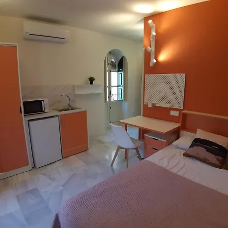 Loopinn Hotel