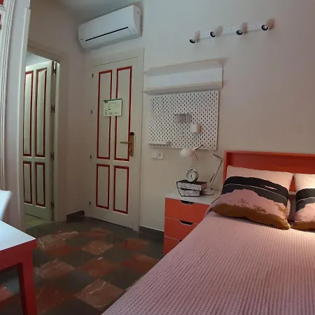 Hotel Loopinn
