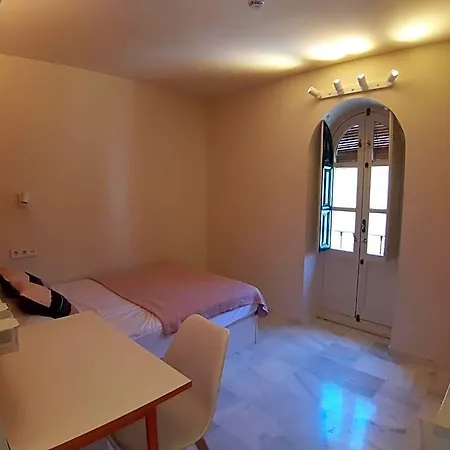 Loopinn Hotel Granada