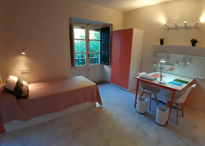 מלון Loopinn גרנדה