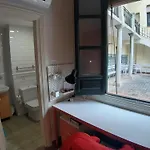 Szálloda Loopinn *